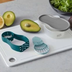 5-in-1 Avocado Tool
