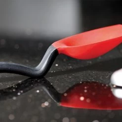 Supoon Sit-Up Measuring Scraping Spoon -Entertainment Toy Store Yellow Octopus Supoon Dreamfarm 3