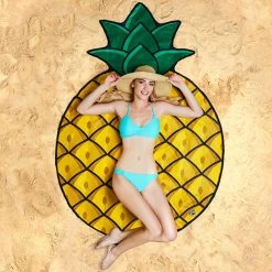 Gigantic Pineapple Beach Blanket 152cm